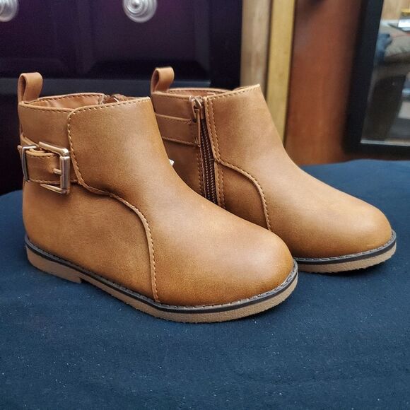 The Children's Place | Tan Girl's Boots | Size 8 | NWT - Picture 1 of 8